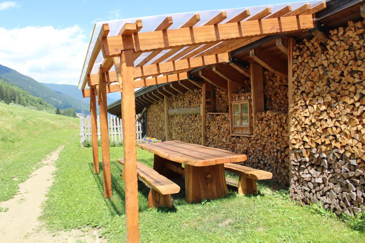 Agritur Volpaia Rooms And Apartments Vermiglio Luaran gambar